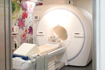 MRI